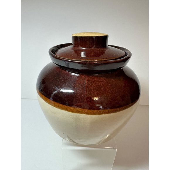 Brown & Tan 1 Quart Bean Stoneware Crock with Lid Made In USA - Picture 5 of 8
